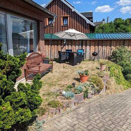 Apartament W4 - Urlaubsmagie- Pool, Terrasse, Barbecue Lichtenhain  Zewnętrze zdjęcie